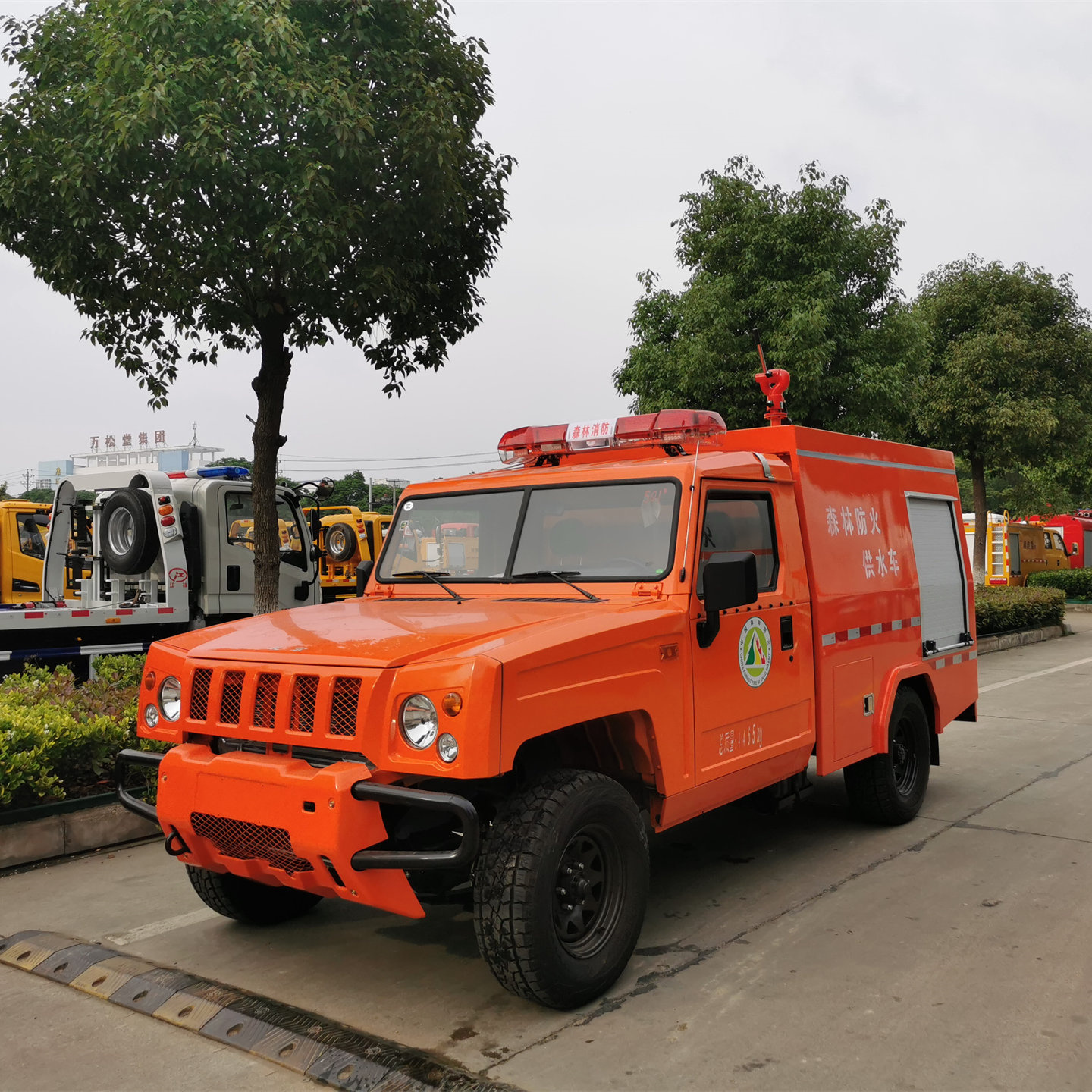 勇士四驅(qū)救險(xiǎn)車