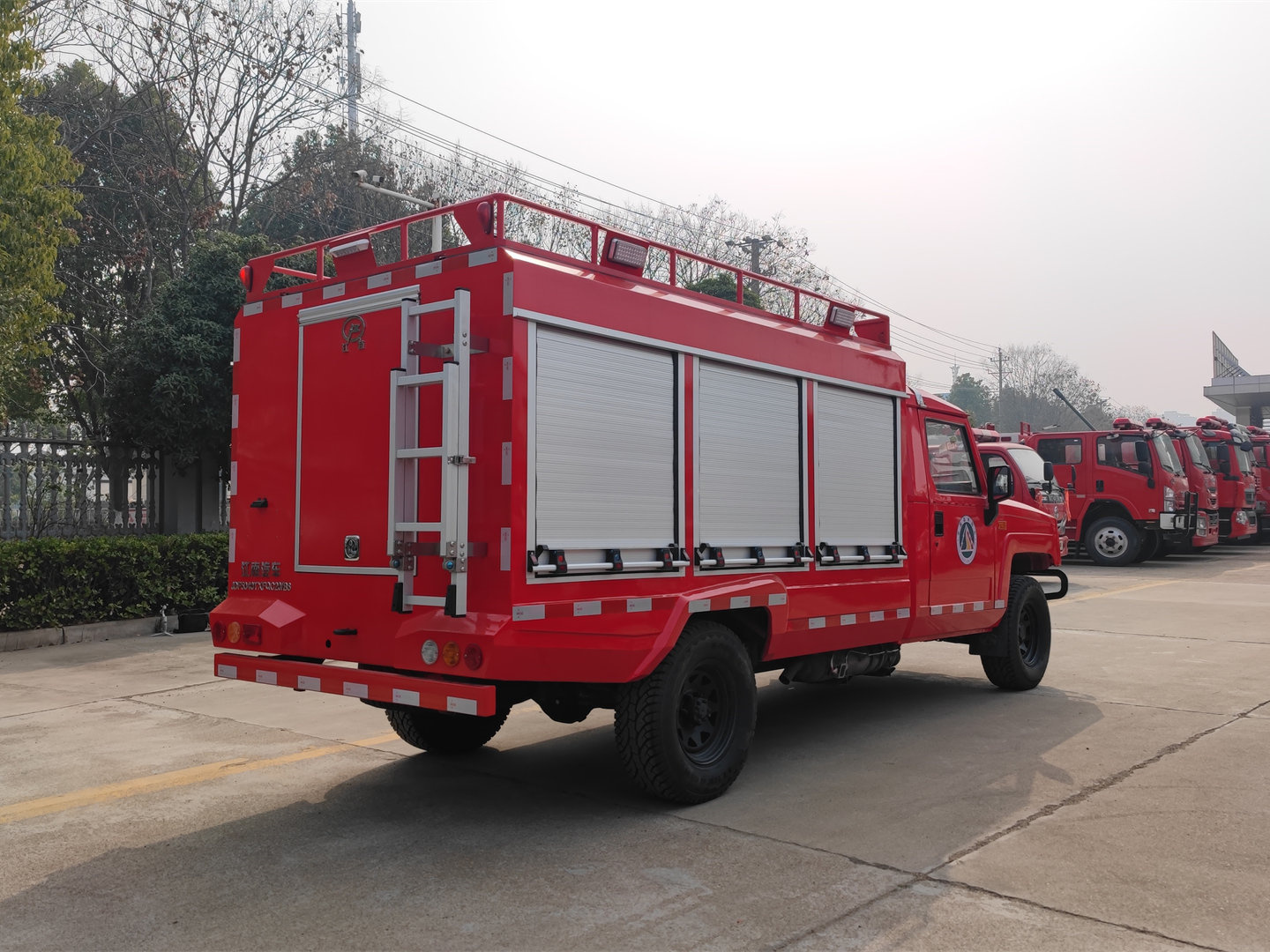 四驅勇士器材消防車